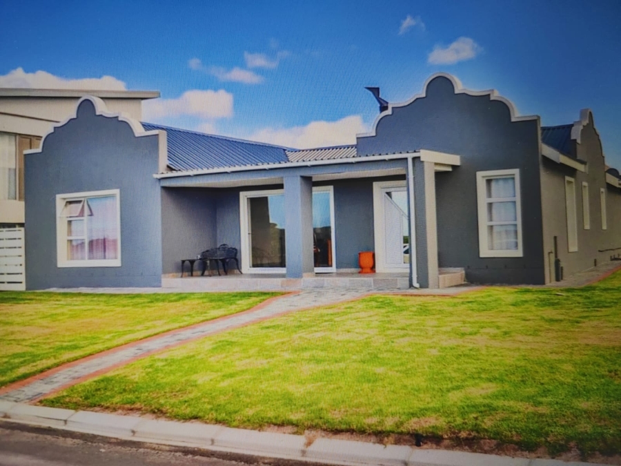 5 Bedroom Property for Sale in Pearly Beach Western Cape